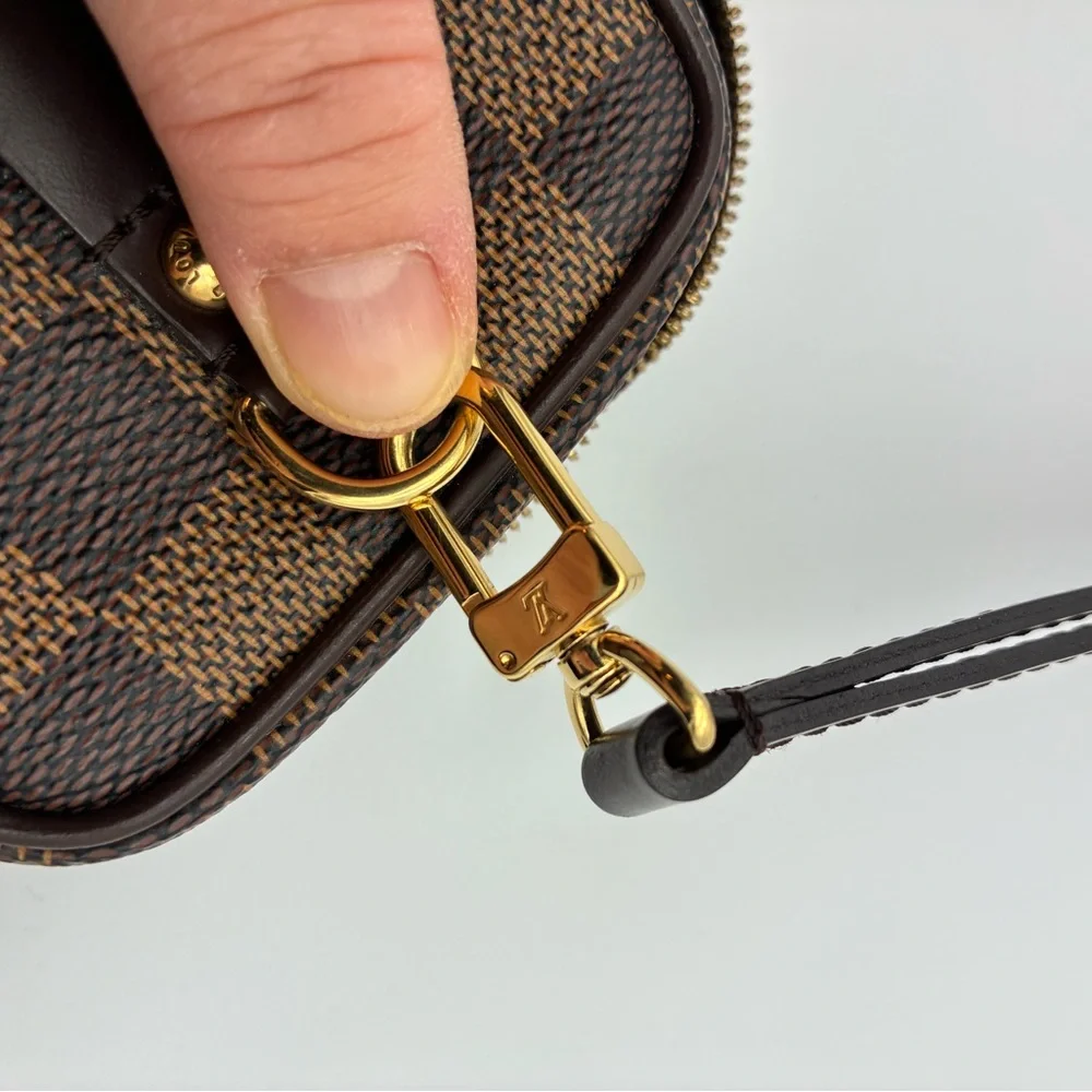 Louis Vuitton damier ebene etui opaki pouch Pm bag - Picture 9 of 10